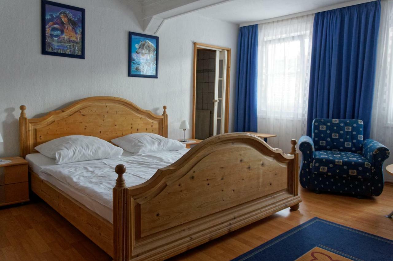 Pension Burger B&B Вайберсбрунн Экстерьер фото